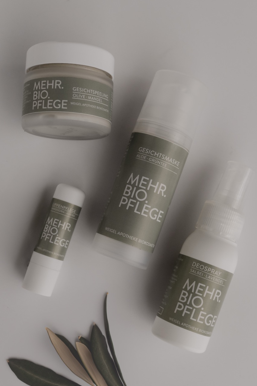 Biokosmetik Gesichtsmaske, Deospray, Gesichtspeeling und Lippenpflege